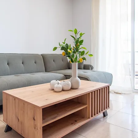 Telmar Sunrise View 100m From The Sea *