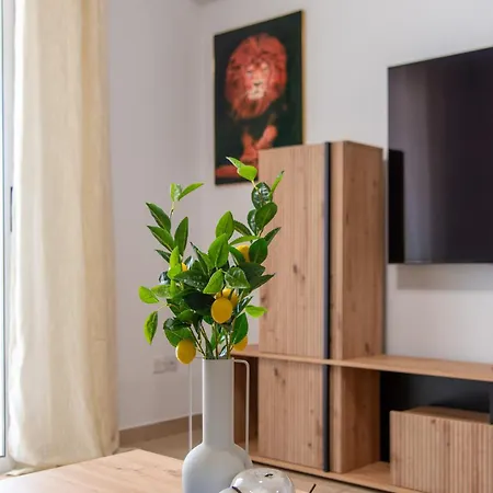 Telmar Sunrise View 100m From The Sea לרנקה