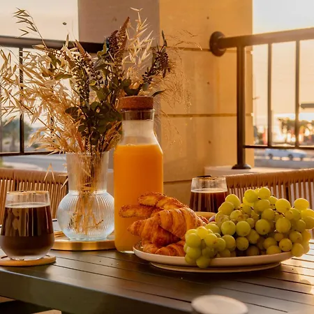 דירה Telmar Sunrise View 100m From The Sea