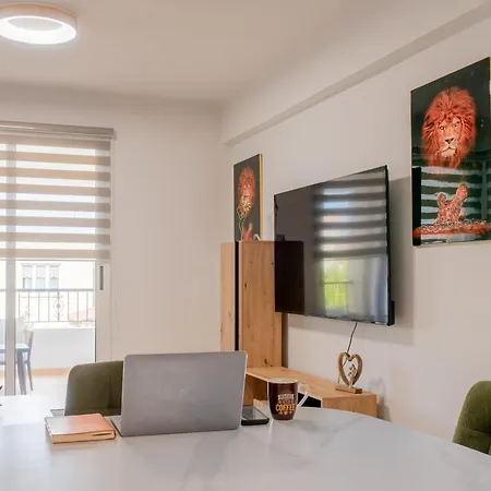 Telmar Sunrise View 100m From The Sea *