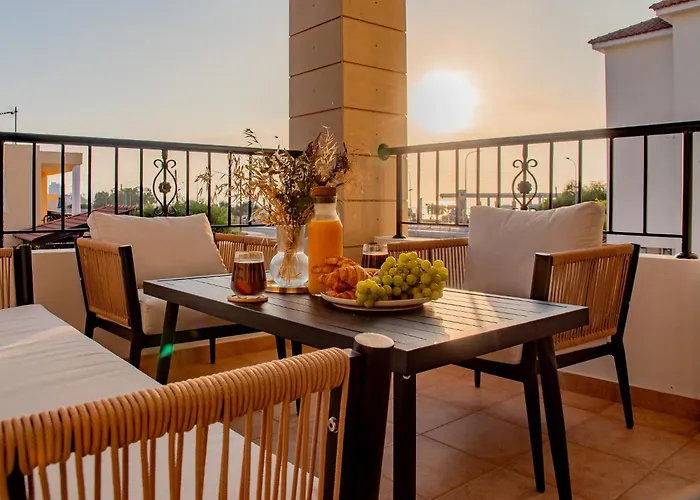 Telmar Sunrise View 100m From The Sea Apartment *