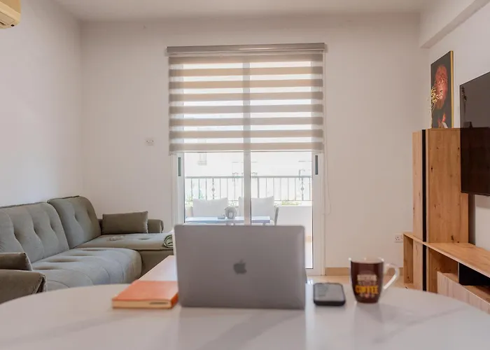 Apartment Telmar Sunrise View 100m From The Sea Larnaka