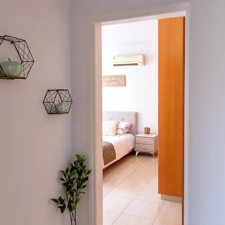 Telmar Sunrise View 100m From The Sea *