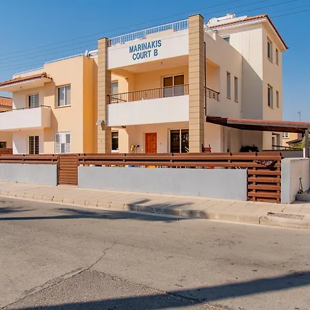 Telmar Sunrise View 100m From The Sea Lejlighed Larnaca